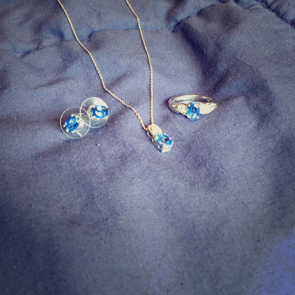 Necklace, earring, and ring set